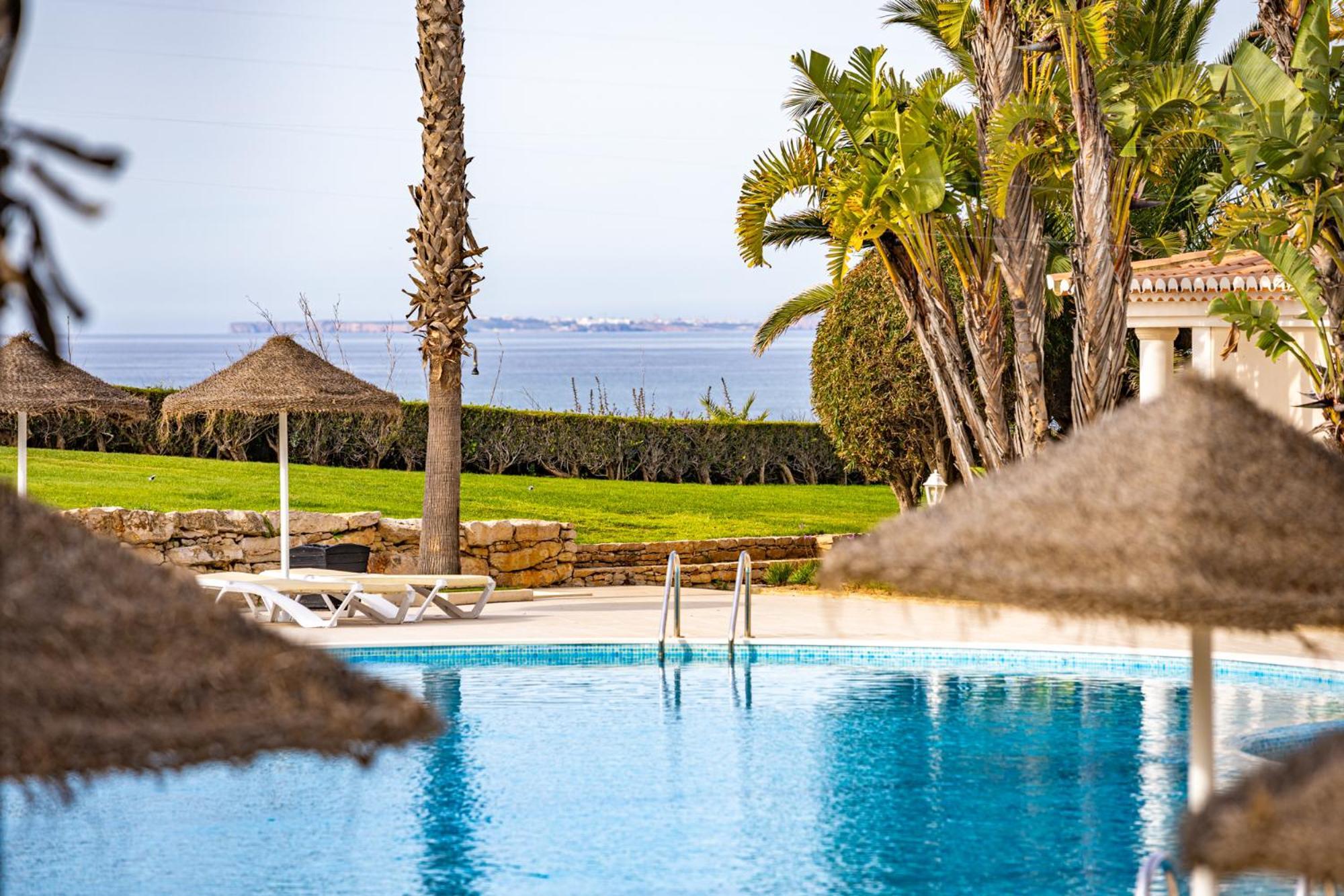 Clube Porto Mos - Sunplace Hotels & Beach Resort Lagos Exterior photo